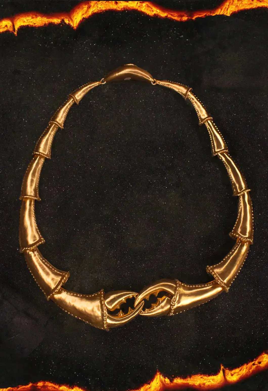 Claw-sterpobic Neckpiece - Image 4