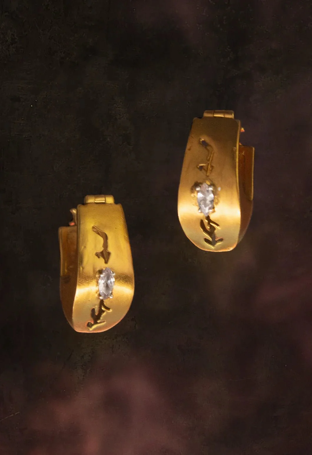 In-graved Earring - Image 6