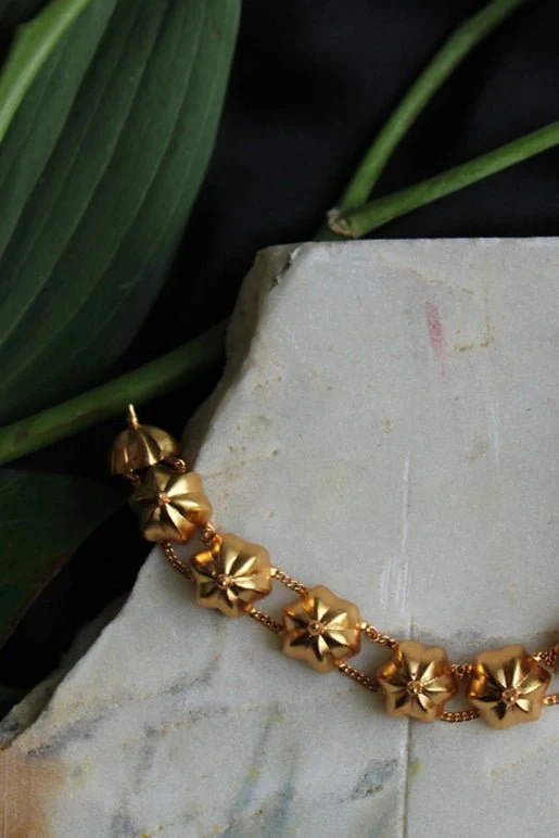Levitate Choker - Image 4