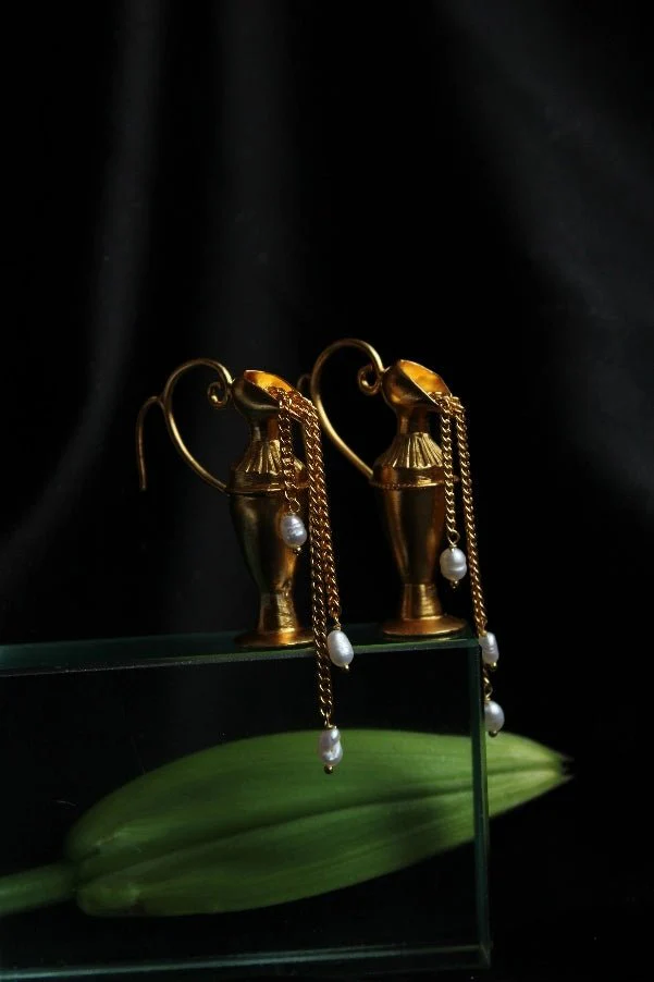 Pour Earrings - Image 5