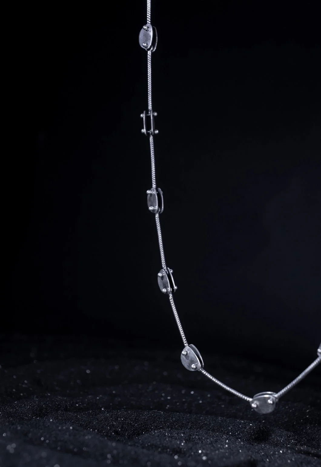 Rapplis Neckpiece - Image 4