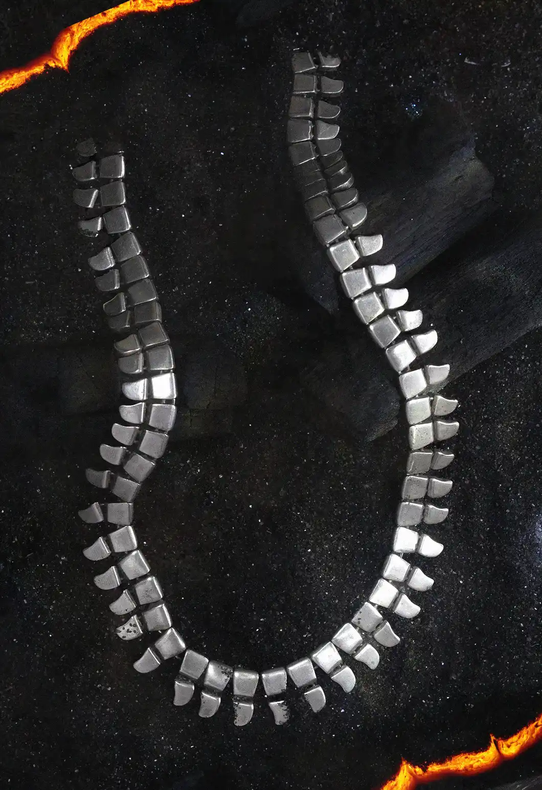 Restless Neckpiece - Image 3