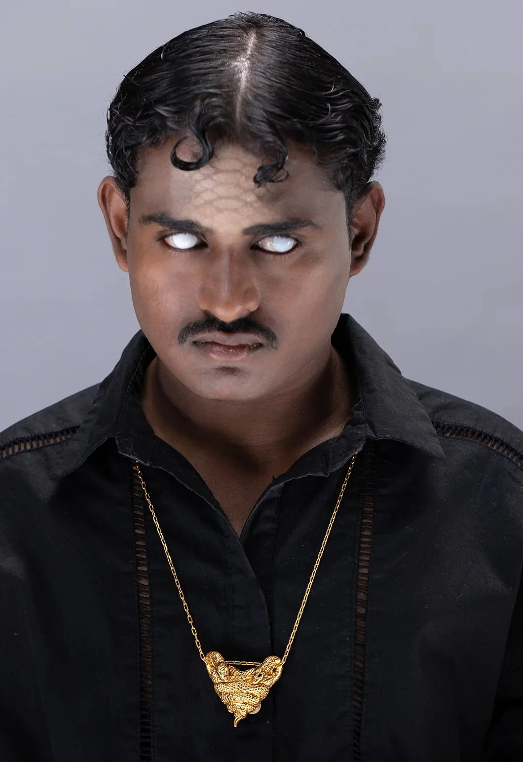 Yugma Neckpiece - Image 4